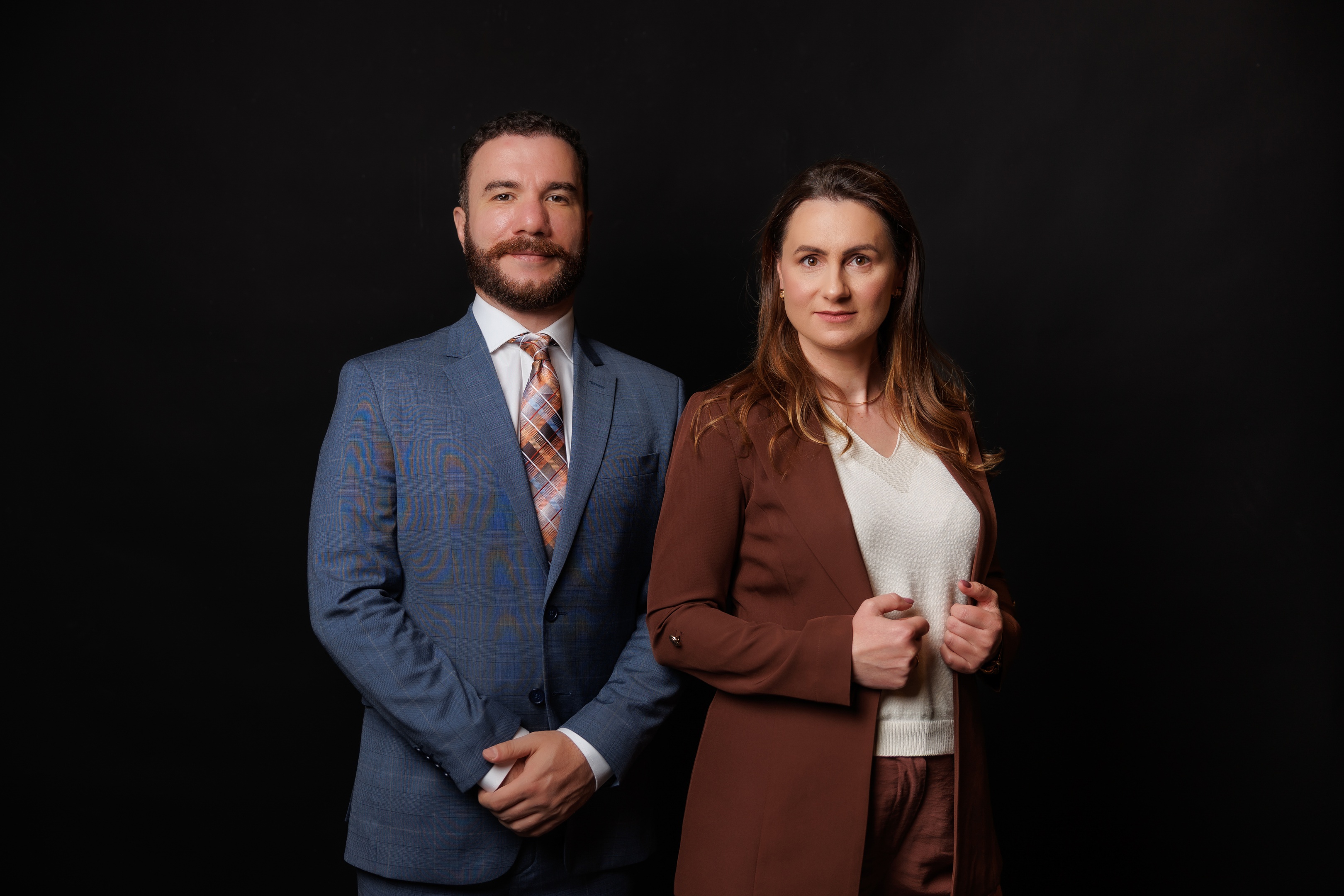 Advogados Winderson Jaster e Valderiane Schimicoviaki, advocacia de familia em Curitiba